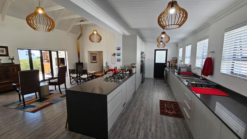 4 Bedroom Property for Sale in Dwarskersbos Western Cape
